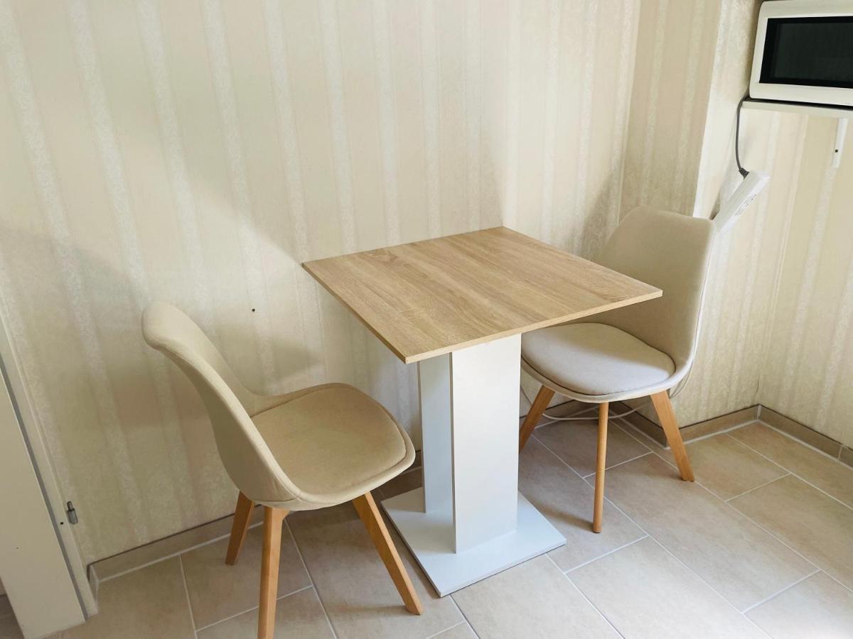 Privatunterkunft Mit Bad Und Kueche In Seenaehe Zulpich Extérieur photo